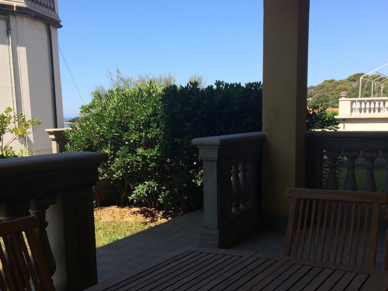 Appartamenti Fronte Mare Castiglioncello Quarto foto